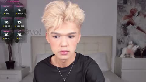 Snapshot of felix_rey chatting on December 18, 2025, 7:31 pm Felix online show from December 18, 2025, 7:31 pm