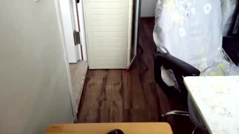 Snapshot of felixlau chatting on December 19, 2025, 3:35 am felixlau online show from December 19, 2025, 3:35 am