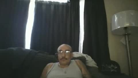 Snapshot of felixrlarios25 chatting on May 12, 2026, 6:38 pm felixrlarios25 online show from May 12, 2026, 6:38 pm