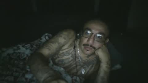 Snapshot of felixrlarios25 chatting on May 14, 2026, 7:04 am felixrlarios25 online show from May 14, 2026, 7:04 am