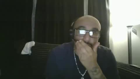Snapshot of felixrlarios25 chatting on May 28, 2026, 3:37 am felixrlarios25 online show from May 28, 2026, 3:37 am
