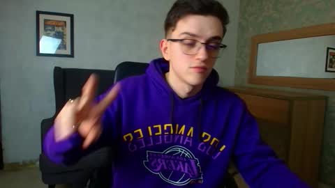 Snapshot of felixstark chatting on January 5, 2026, 5:27 pm FelixStark online show from January 5, 2026, 5:27 pm