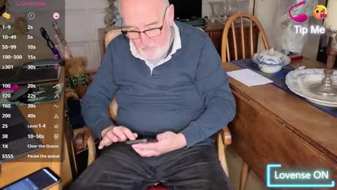 Adam online show from December 1, 2025, 2:44 pm