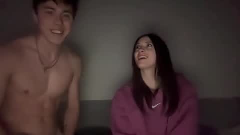 Snapshot of fellowyellow420 chatting on February 4, 2026, 9:48 am fellowyellow420 online show from February 4, 2026, 9:48 am