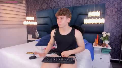 Femboy Max online show from February 7, 2026, 11:47 am