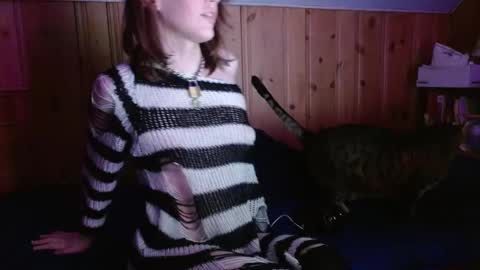 femboyflowers online show from March 12, 2025, 12:53 am