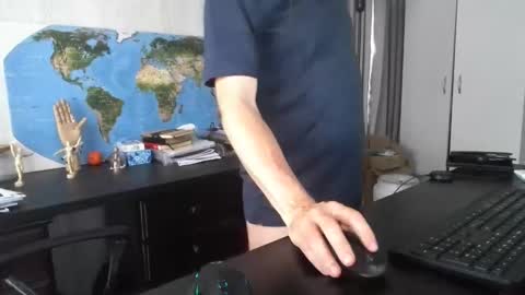 Snapshot of femdomsubby chatting on December 6, 2024, 6:04 am femdomsubby online show from December 6, 2024, 6:04 am