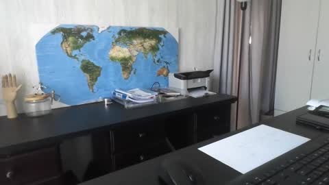 Snapshot of femdomsubby chatting on January 21, 2025, 4:54 am femdomsubby online show from January 21, 2025, 4:54 am