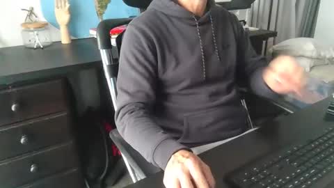 femdomsubby online show from November 18, 2025, 3:45 am