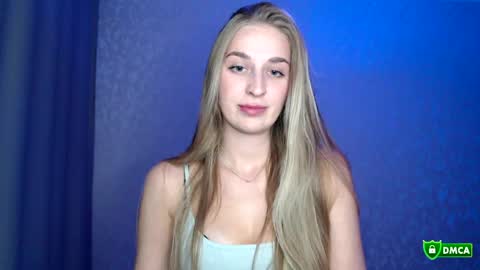 Femke online show from May 4, 2026, 7:54 pm