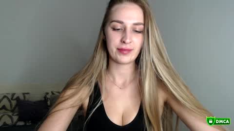 Femke online show from May 21, 2026, 7:43 pm