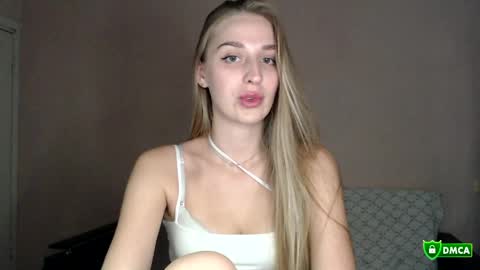 Femke online show from May 28, 2026, 8:28 pm