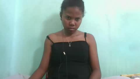 fenou122745 online show from October 25, 2025, 10:01 am