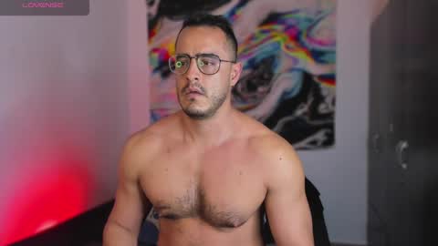 Snapshot of fenrir_flirt chatting on January 18, 2025, 4:31 pm Fenrir Flirt online show from January 18, 2025, 4:31 pm