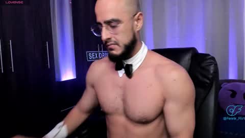 Snapshot of fenrir_flirt chatting on September 19, 2025, 11:00 am Fenrir Flirt online show from September 19, 2025, 11:00 am