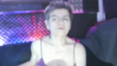 fentazymelody online show from May 17, 2026, 3:04 am
