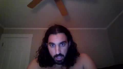 Snapshot of feralgbass chatting on September 18, 2025, 1:40 am feral online show from September 18, 2025, 1:40 am