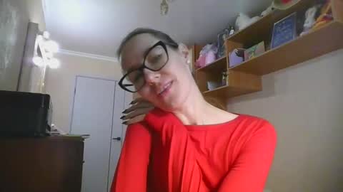 Snapshot of feraliss chatting on November 22, 2025, 9:30 am feraliss online show from November 22, 2025, 9:30 am