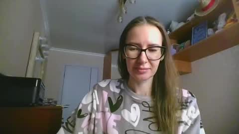 Snapshot of feraliss chatting on November 26, 2025, 8:26 am feraliss online show from November 26, 2025, 8:26 am