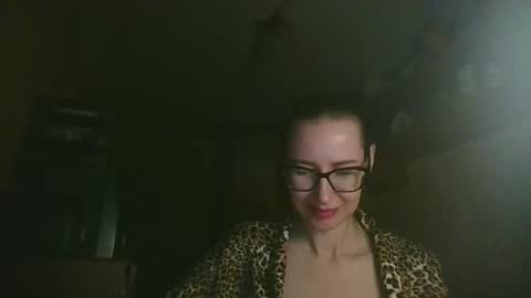 Snapshot of feraliss chatting on January 10, 2026, 7:37 pm feraliss online show from January 10, 2026, 7:37 pm