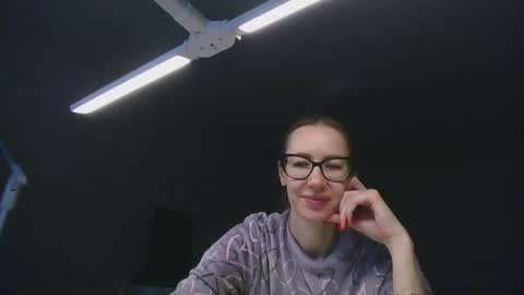Snapshot of feraliss chatting on June 8, 2026, 11:54 am feraliss online show from June 8, 2026, 11:54 am
