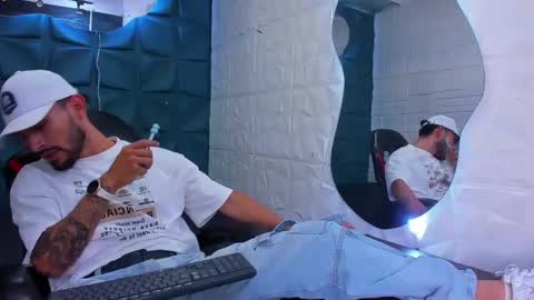 Daniel Fernando online show from January 21, 2025, 8:11 pm