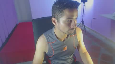 Snapshot of fermingomez1 chatting on February 8, 2026, 12:03 am fermingomez1 online show from February 8, 2026, 12:03 am