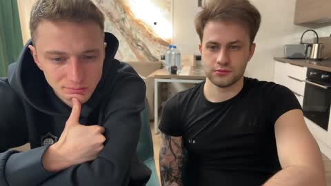 Snapshot of ferminlune chatting on April 11, 2026, 7:18 pm ferminlune online show from April 11, 2026, 7:18 pm