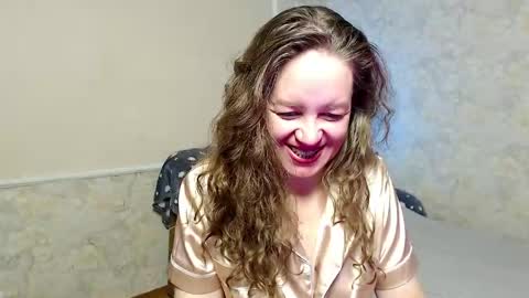fern_lust online show from May 11, 2026, 6:19 am