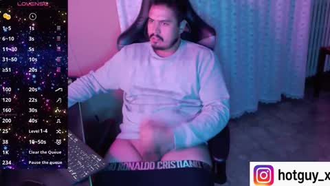 Fernan online show from November 11, 2025, 9:48 pm