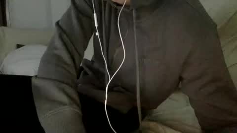 Snapshot of fernancanary chatting on January 17, 2026, 7:24 am fernancanary online show from January 17, 2026, 7:24 am