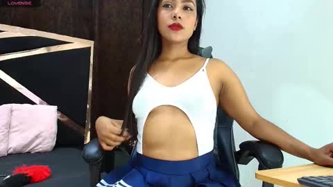 Fernandabrown s online show from November 17, 2025, 7:36 am