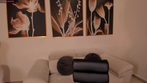 FER  online show from November 7, 2025, 10:59 am