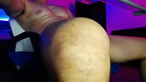 Snapshot of fernandoquindiano chatting on December 15, 2025, 3:22 am Samuel online show from December 15, 2025, 3:22 am