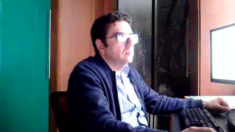 Snapshot of fernandoreutergrant chatting on October 14, 2025, 10:54 pm fernandoreutergrant online show from October 14, 2025, 10:54 pm