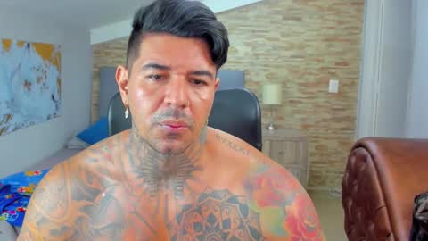 Kamilo online show from February 4, 2025, 10:32 am