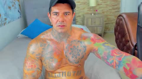 Kamilo online show from March 3, 2025, 11:56 pm