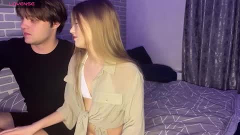 Snapshot of fetchingcouplee chatting on October 5, 2025, 2:04 pm Tina and Tomas online show from October 5, 2025, 2:04 pm
