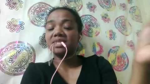 fetranialdy online show from May 14, 2026, 6:47 pm