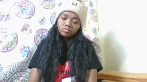 fetranialdy online show from May 26, 2026, 4:52 am