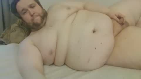 Snapshot of fettebifotze28h chatting on November 4, 2025, 3:44 pm Cow Sow online show from November 4, 2025, 3:44 pm