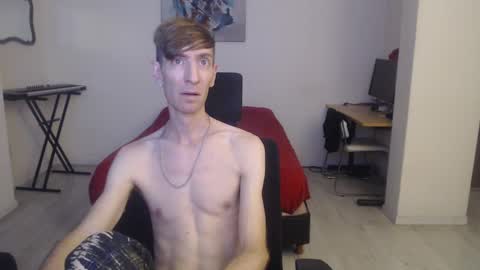 Snapshot of feuerfree chatting on February 27, 2025, 2:42 am FeuerHeat online show from February 27, 2025, 2:42 am