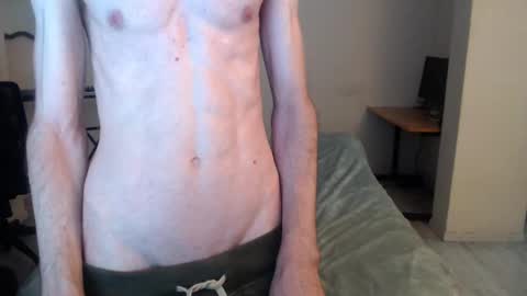 Snapshot of feuerfree chatting on March 3, 2025, 3:41 am FeuerHeat online show from March 3, 2025, 3:41 am