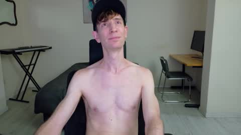 Snapshot of feuerfree chatting on February 9, 2026, 10:14 pm FeuerHeat online show from February 9, 2026, 10:14 pm