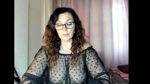 Snapshot of fey_bb chatting on February 11, 2025, 2:46 am Milana online show from February 11, 2025, 2:46 am