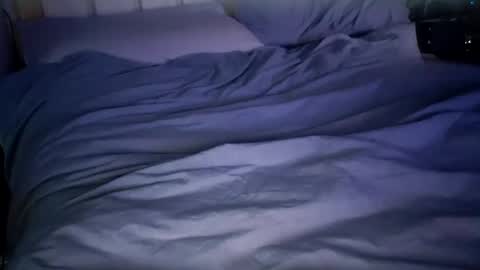 Snapshot of ffst0ckings chatting on December 8, 2024, 3:24 pm ffst0ckings online show from December 8, 2024, 3:24 pm