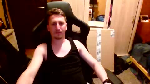 fibiva online show from March 12, 2026, 9:32 pm