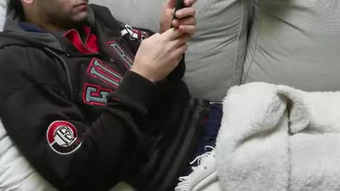 Snapshot of fidelio89 chatting on November 23, 2025, 9:42 am Fid online show from November 23, 2025, 9:42 am