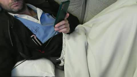 Snapshot of fidelio89 chatting on December 2, 2025, 5:08 pm Fid online show from December 2, 2025, 5:08 pm