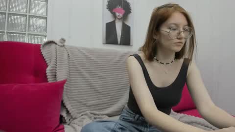 Snapshot of fiery__mary chatting on February 26, 2026, 1:15 am Mary online show from February 26, 2026, 1:15 am